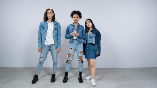 Comment bien porter des tenues en jean : les astuces à connaître ?